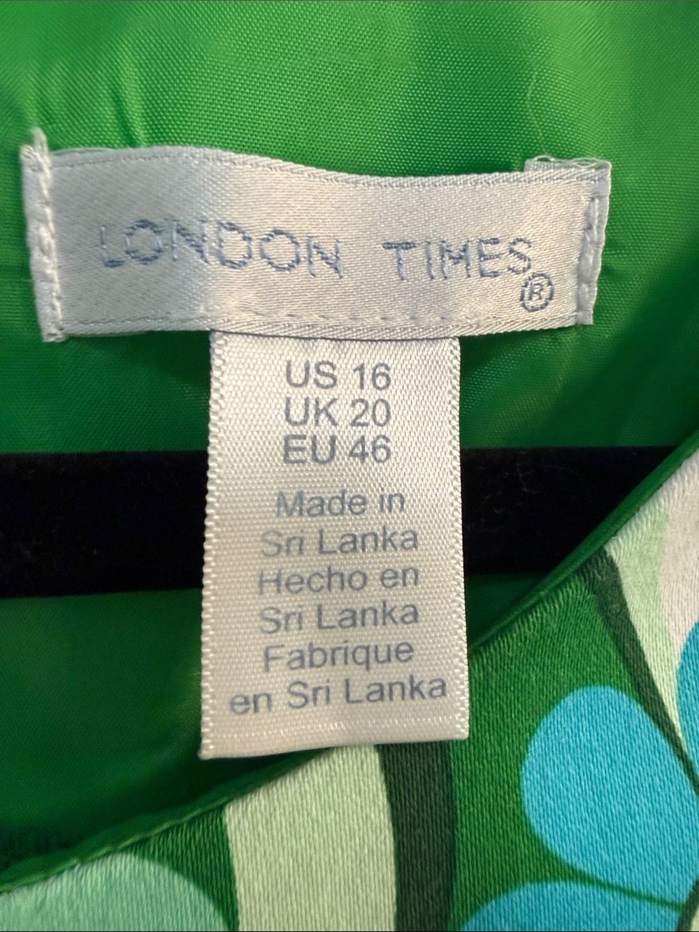 London Times Miranda sleeveless dress - Vibrant green, blue, white retro daisy - Picture 2 of 10